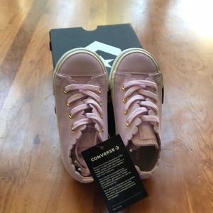PINK LITTLE GIRL CONVERSE SHOE